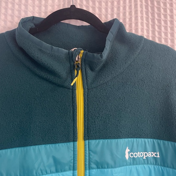 Cotopaxi plus size fall winter Green and Blue Fleece Vest - Picture 4 of 5